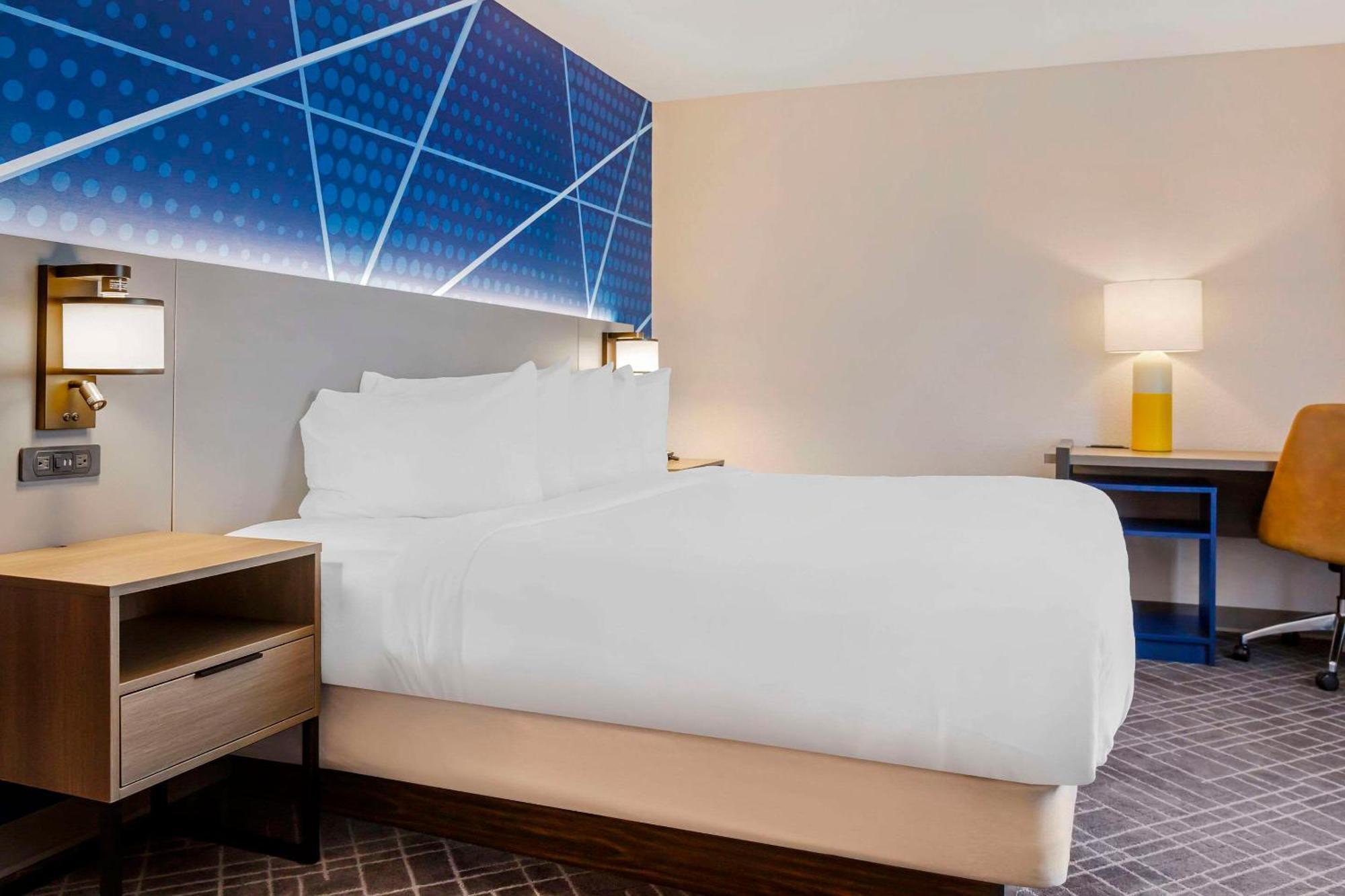Comfort Inn & Suites Rapid City Near Mt Rushmore Экстерьер фото